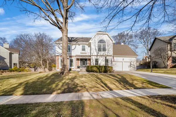 12916 Rosewood Street, Leawood, KS 66209