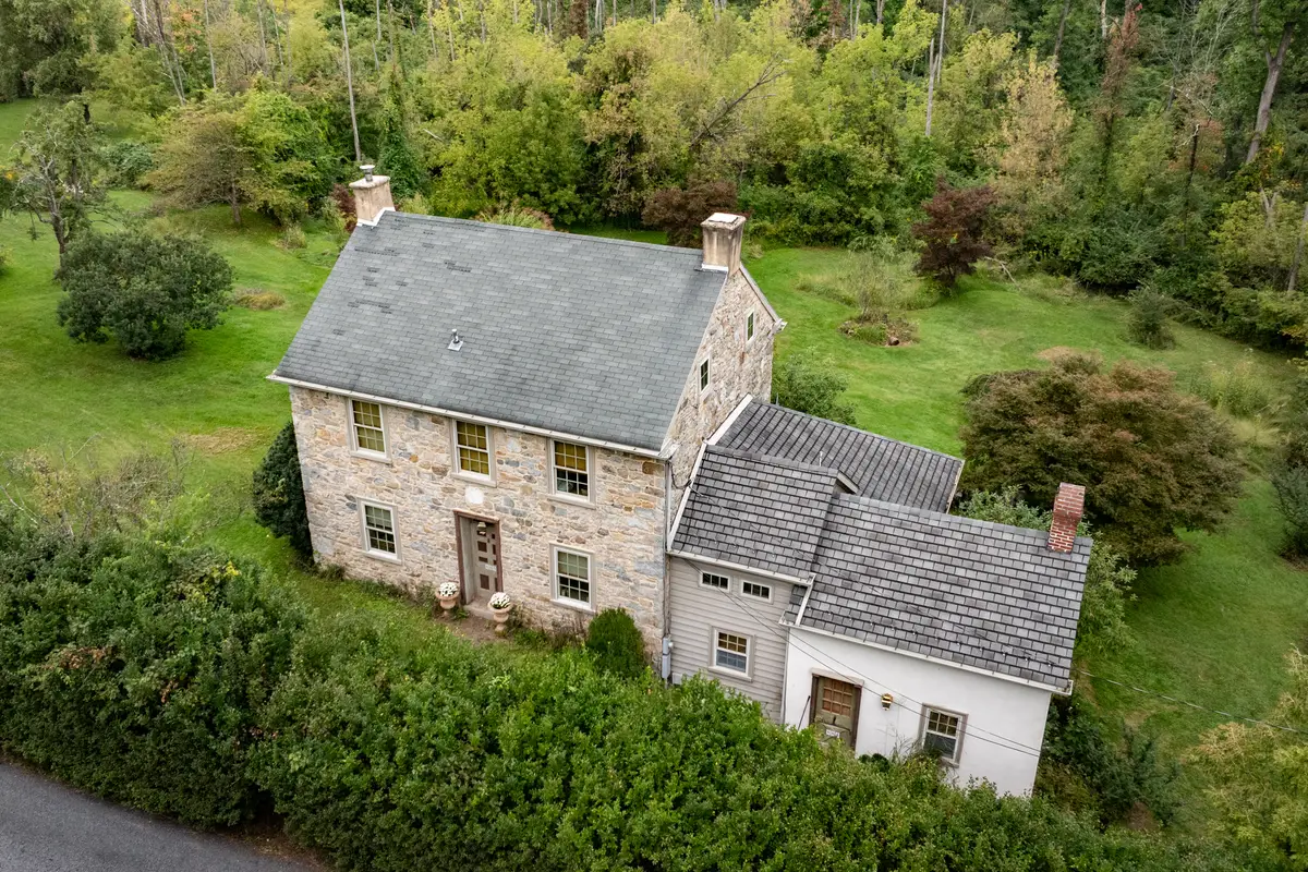 885 Browns Dr, Easton, PA 18042 - #1