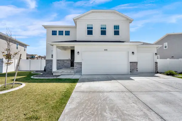 443 W Box Creek Dr, Stansbury Park, UT 84074