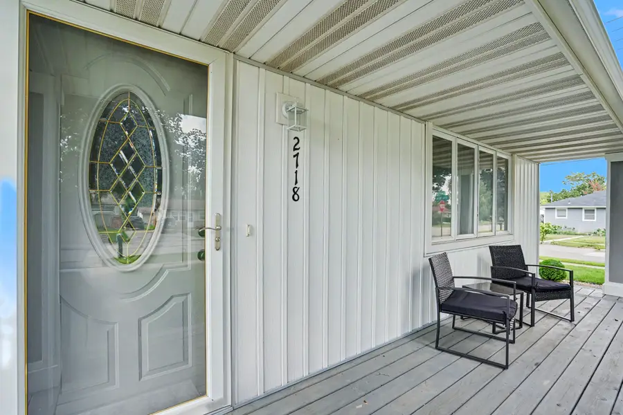 2718 E Ave Nw, Cedar Rapids, IA 52405 - #3
