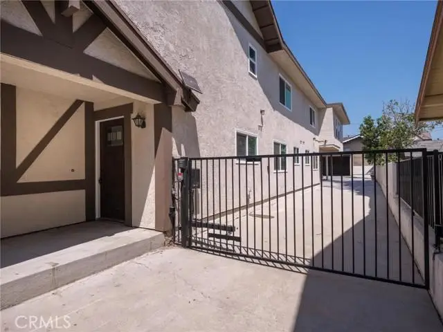 104 N Atlantic #C, Alhambra, CA 91801 - #2