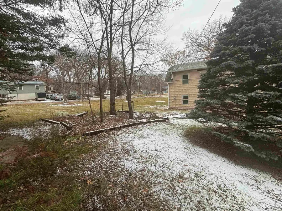 710 2nd Street, Evansdale, IA 50707 - Image #3