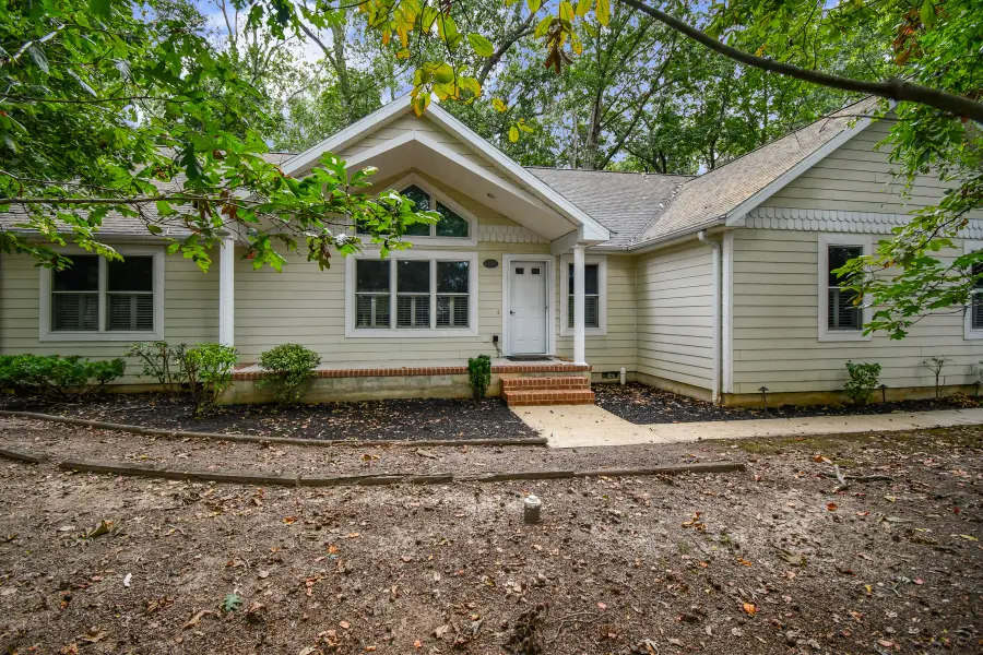 120 Madison Dr, Lewes, DE 19958 - Image #2