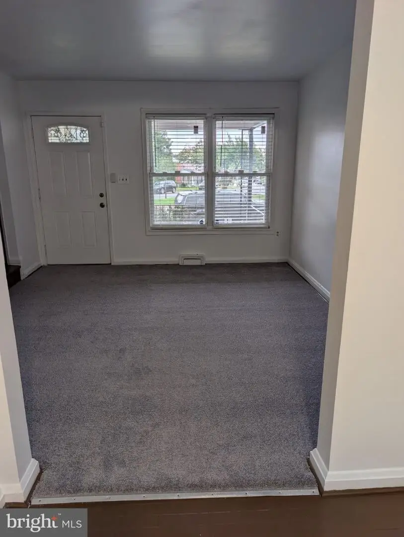 504 Queensgate Rd, Baltimore, MD 21229 - #2