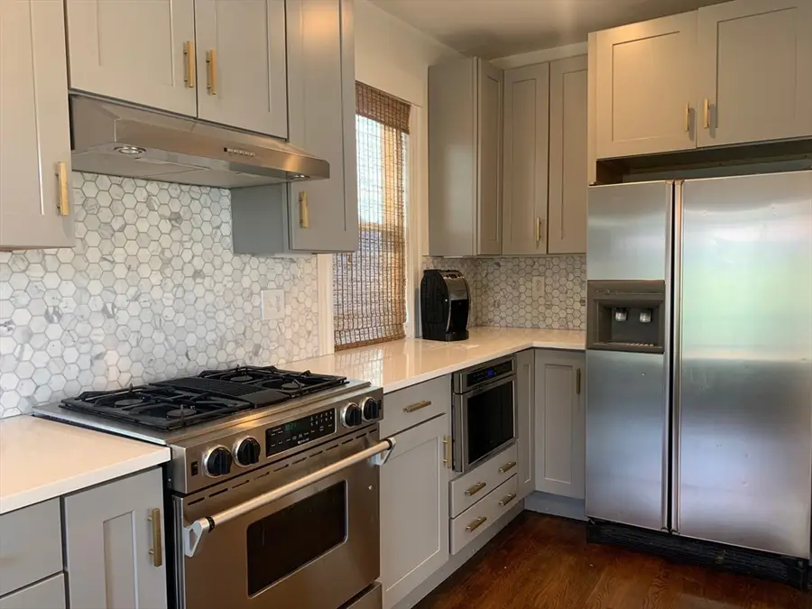 19 Bexley Rd , #1, Boston, MA 02131 - #3