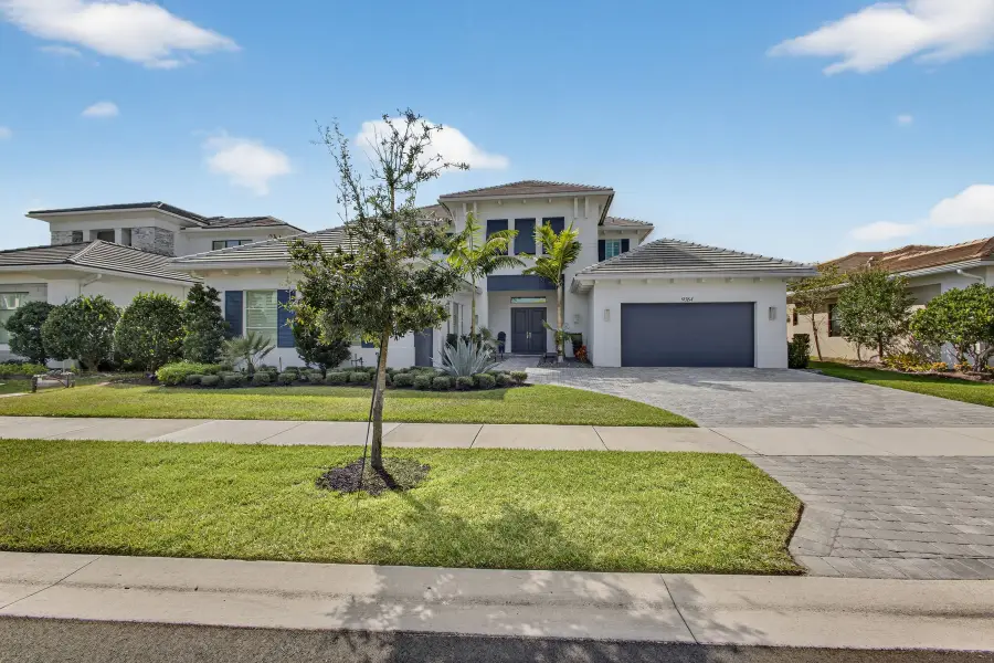 9364 Coral Isles Circle, Palm Beach Gardens, FL 33412 - #2