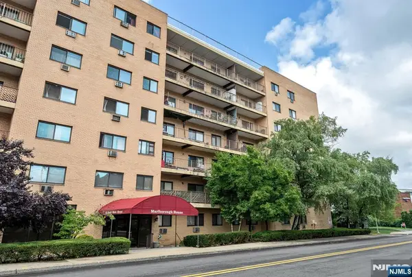 44 S Main St #6J, Lodi Boro, NJ 07644