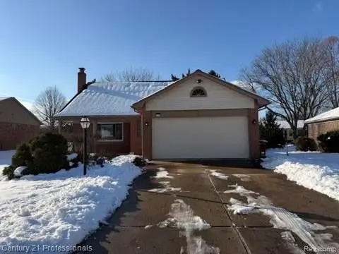 2132 Winchester Road, Rochester Hills, MI 48307 - #1
