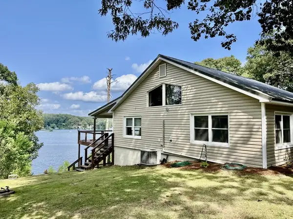 1567 Island Road, Titus, AL 36080