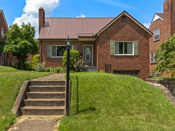 53 Fairfax Drive, Huntington, WV 25705