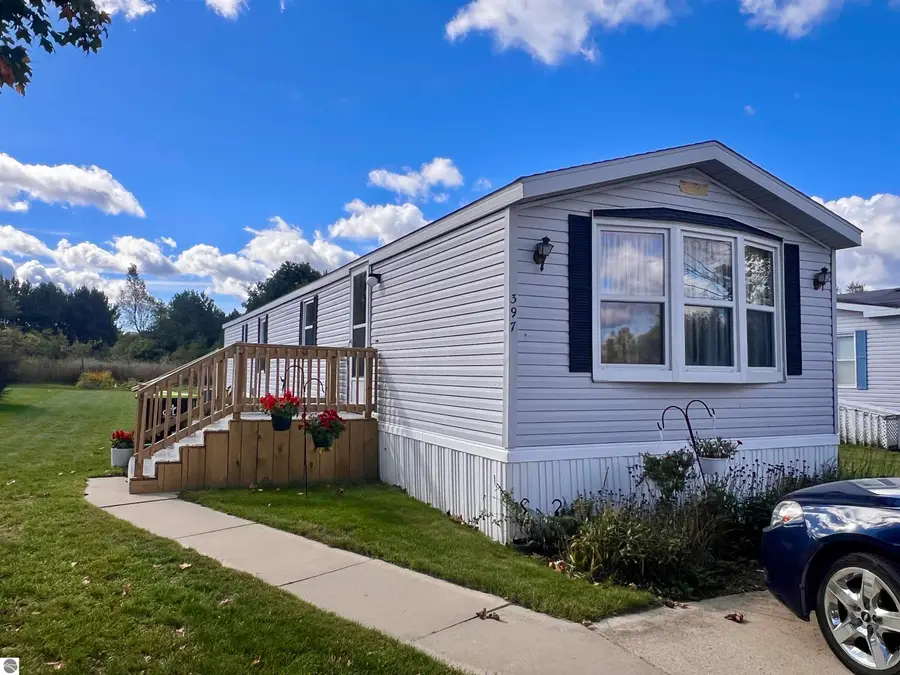 397 Fairway DR, Cadillac, MI 49601 - #3