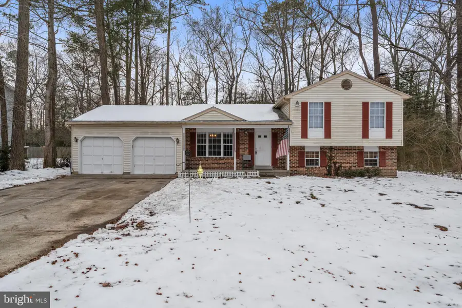 21335 S Essex Dr, Lexington Park, MD 20653 - #2