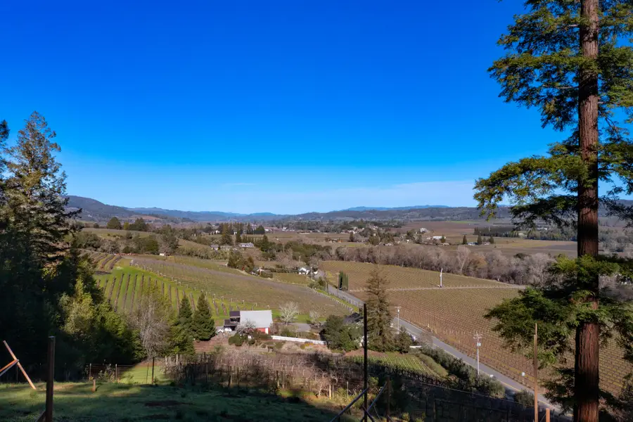 3210 W Dry Creek Road, Healdsburg, CA 95448 - #3