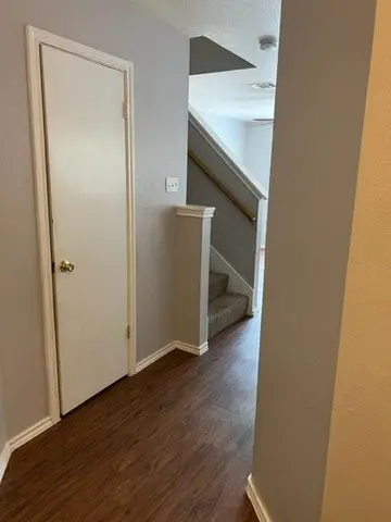 1021 Christopher Ave #B, Round Rock, TX 78681 - #2