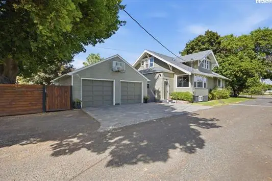 400 Coppei Avenue, Waitsburg, WA 99361