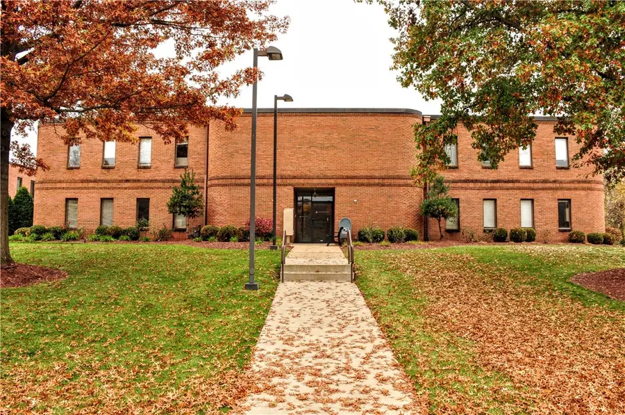2550 Boyce Plaza Rd, Pittsburgh, PA 15241 - #2