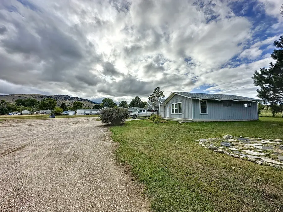 8935 W Us Hwy 16 #1-4, Buffalo, WY 82834 - #2