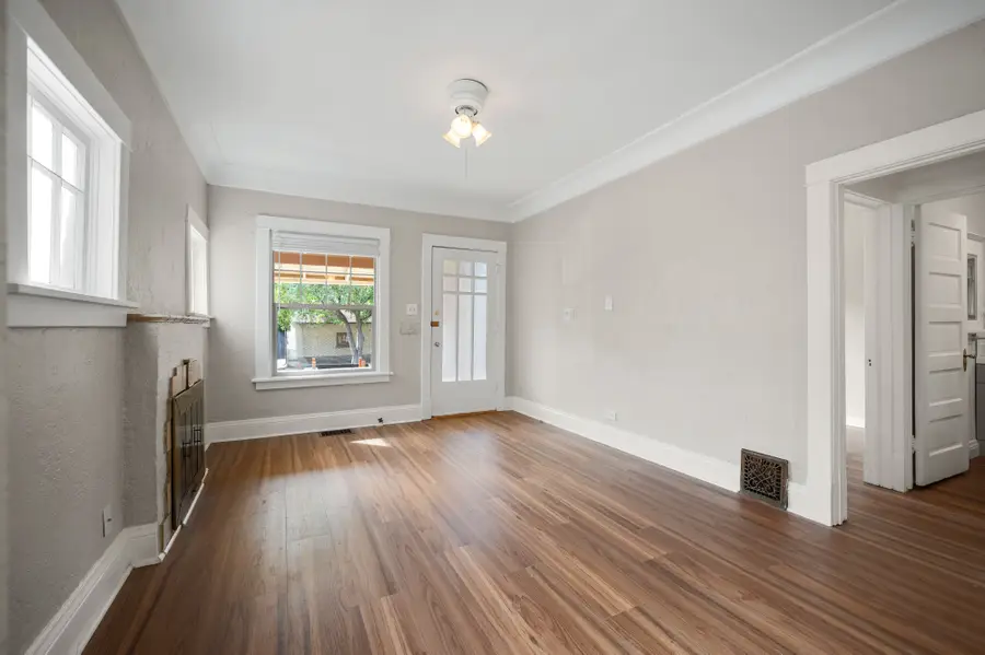 1617 E 5th Avenue, Denver, CO 80218 - Image #2