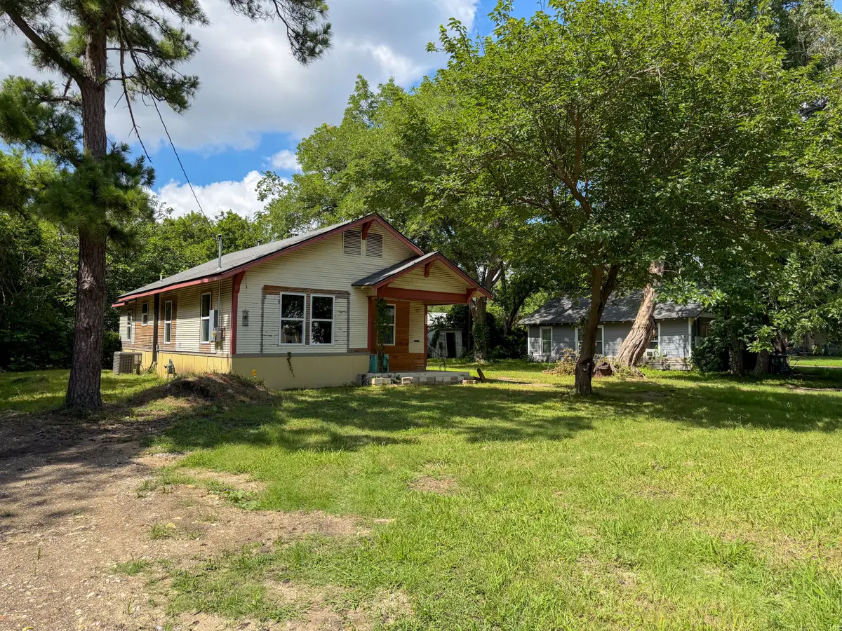 1617 E College Street, Sherman, TX 75090 - #1
