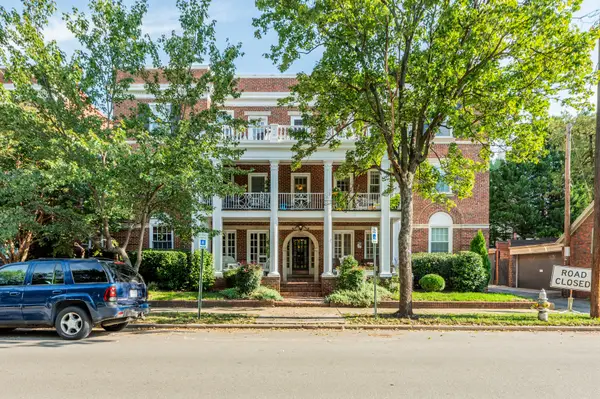 2810 Kensington Avenue #9, Richmond, VA 23221