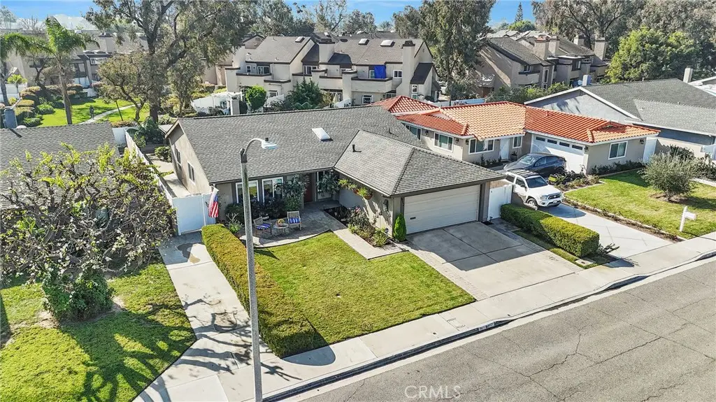 917 Helena, Costa Mesa, CA 92626 - #1