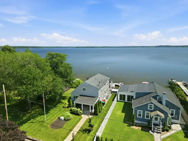 145 Staples Shore Rd, Lakeville, MA 02347