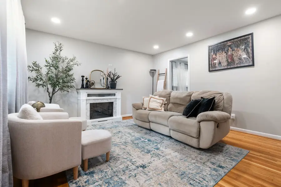 604 GRAVLEE LANE, Birmingham, AL 35206 - Image #2