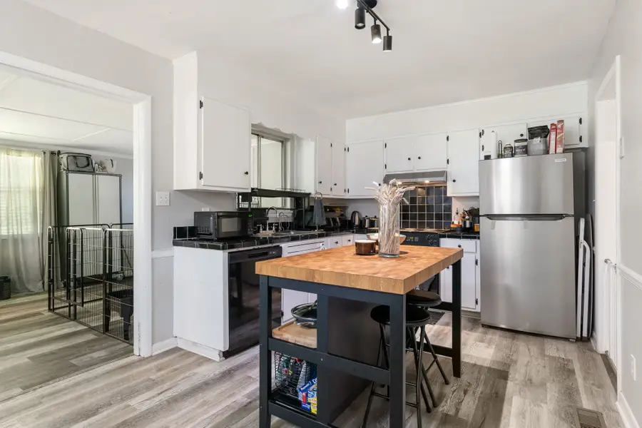 604 GRAVLEE LANE, Birmingham, AL 35206 - Image #3