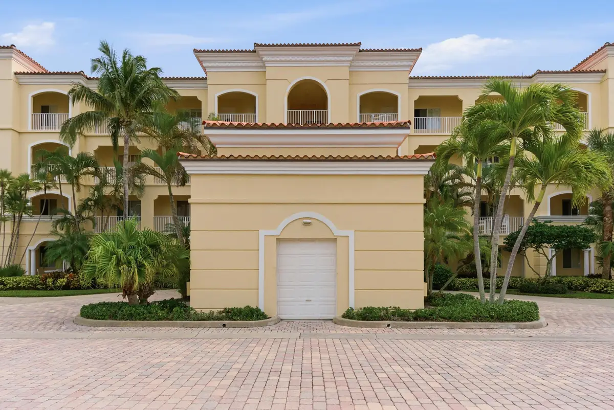 1 Harbour Isle Drive E #104, Fort Pierce, FL 34949 - #1