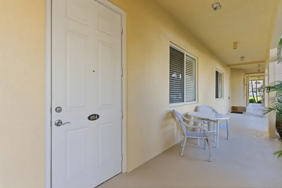 1 Harbour Isle Drive E #104, Fort Pierce, FL 34949 - #3