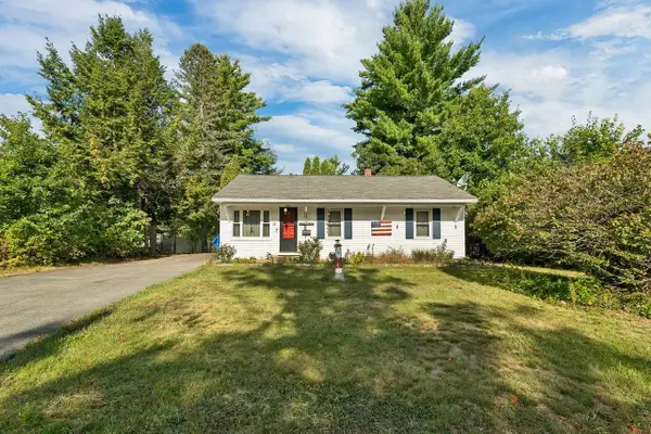 33 Cushing Boulevard, Rochester, NH 03867