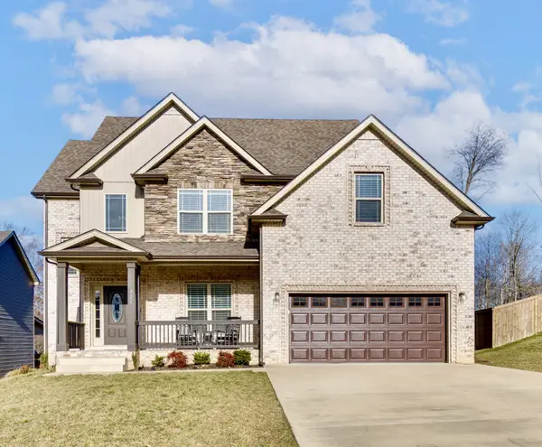 225 Penelope Ln, Clarksville, TN 37043