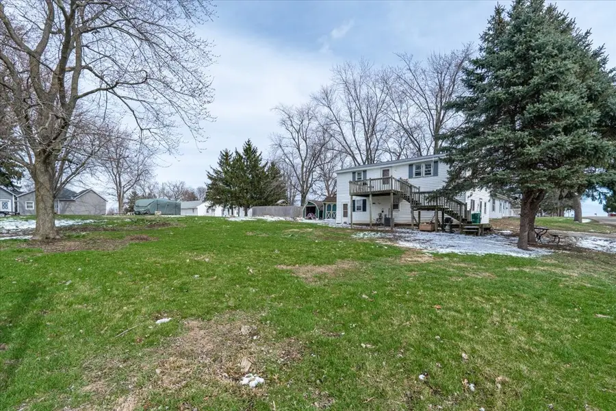 202 E Jones Street, Secor, IL 61771 - #3