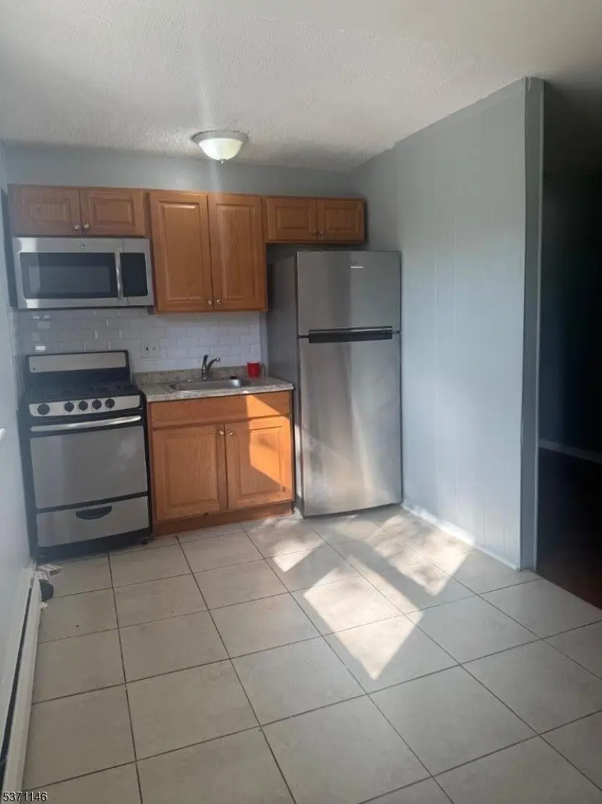 711 Plainfield Ave #2D, Plainfield, NJ 07060-2229 - #3