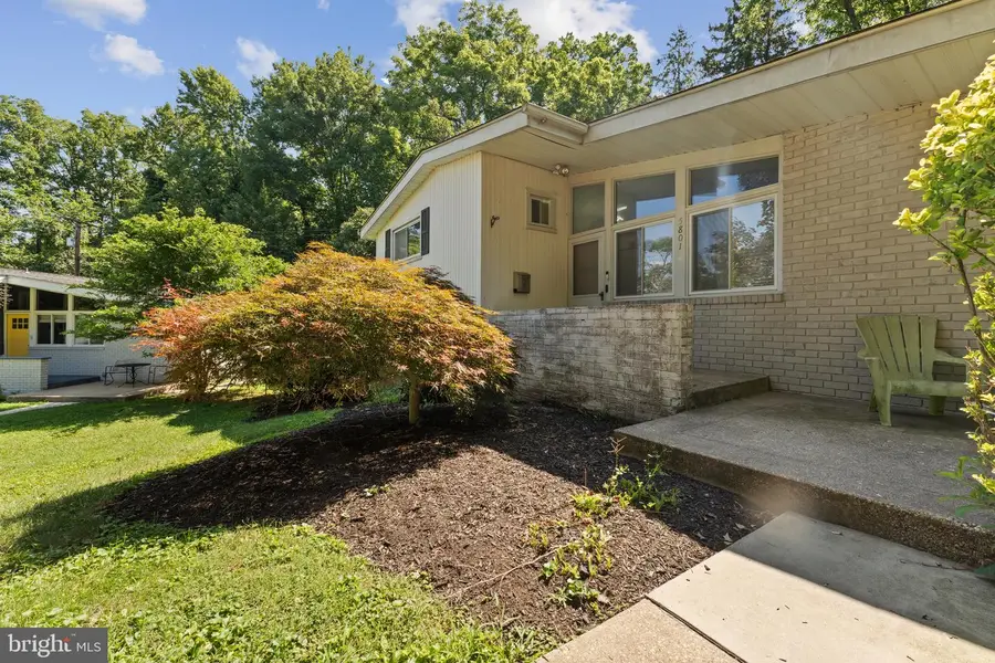 5801 Stuart Ave, Baltimore, MD 21215 - #3