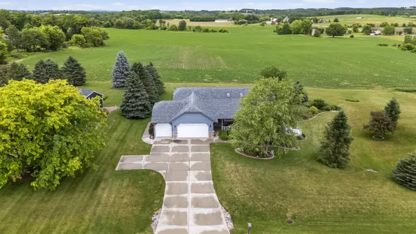 119 Marilane Dr, Neosho, WI 53059