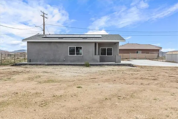 14115 Quinnault Road #2, Apple Valley, CA 92307