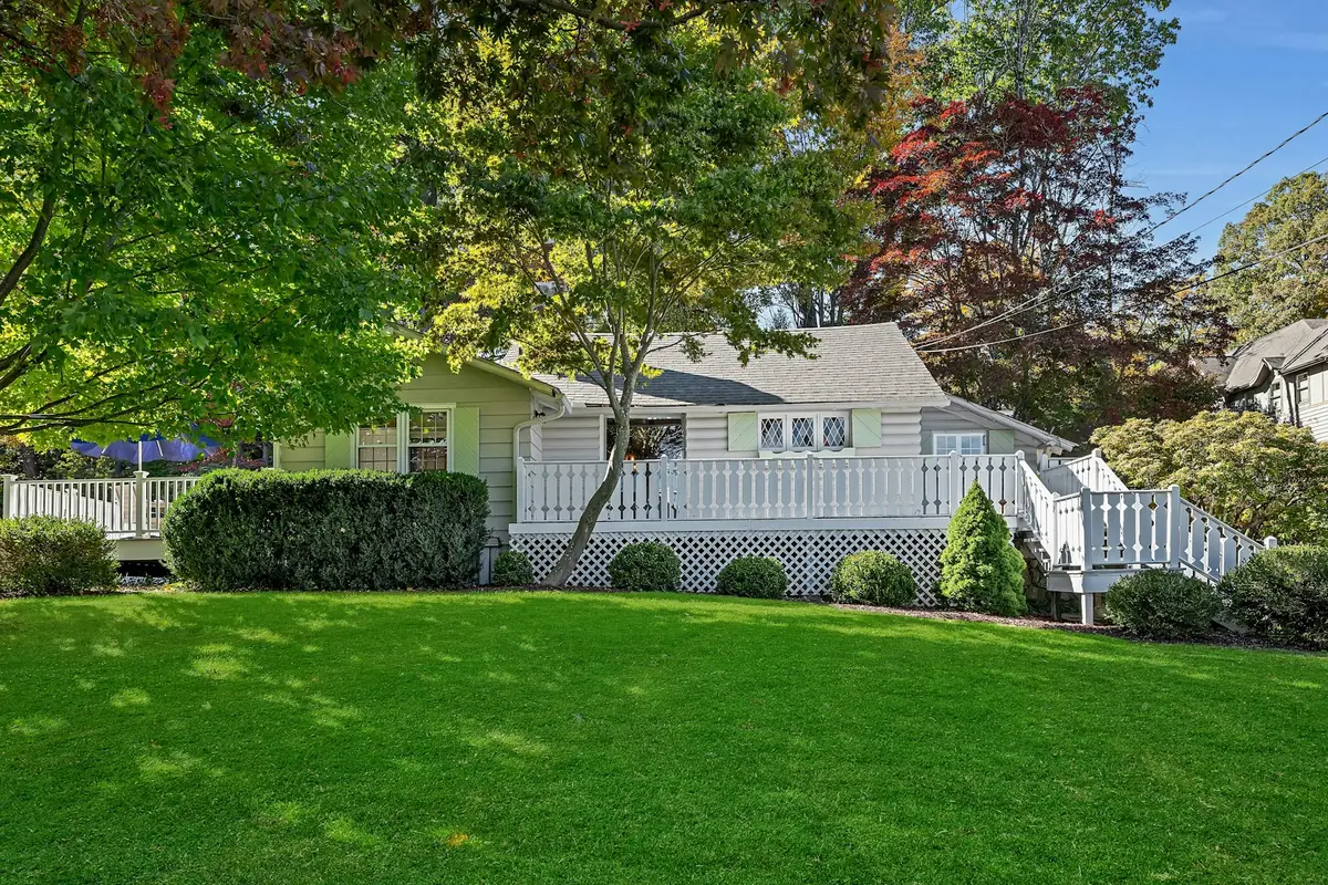 12 Grove Ter, Lake Mohawk, NJ 07871 - #1