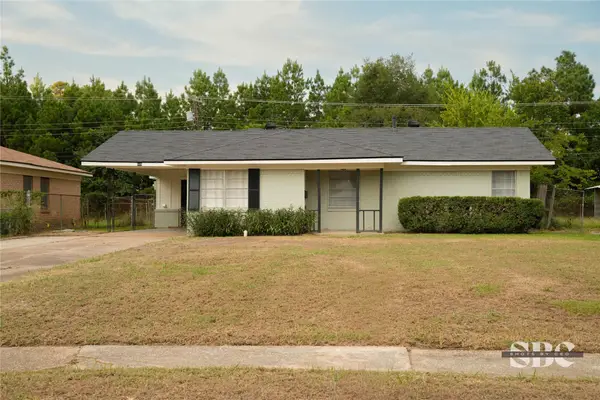 649 Woodmont Place, Shreveport, LA 71108