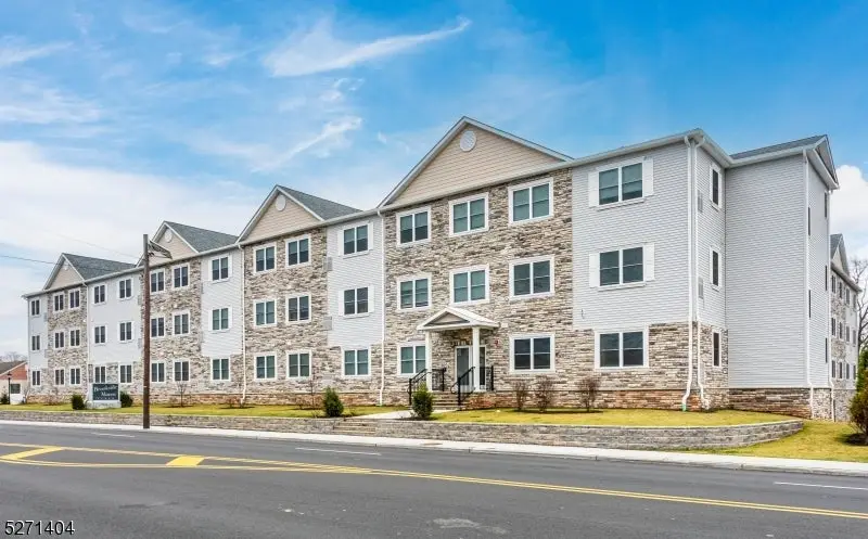 1025 Raritan Road #303, Clark, NJ 07066 - #2