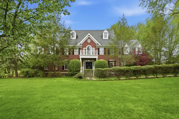 120 Lyndhurst Circle, Wexford, PA 15090