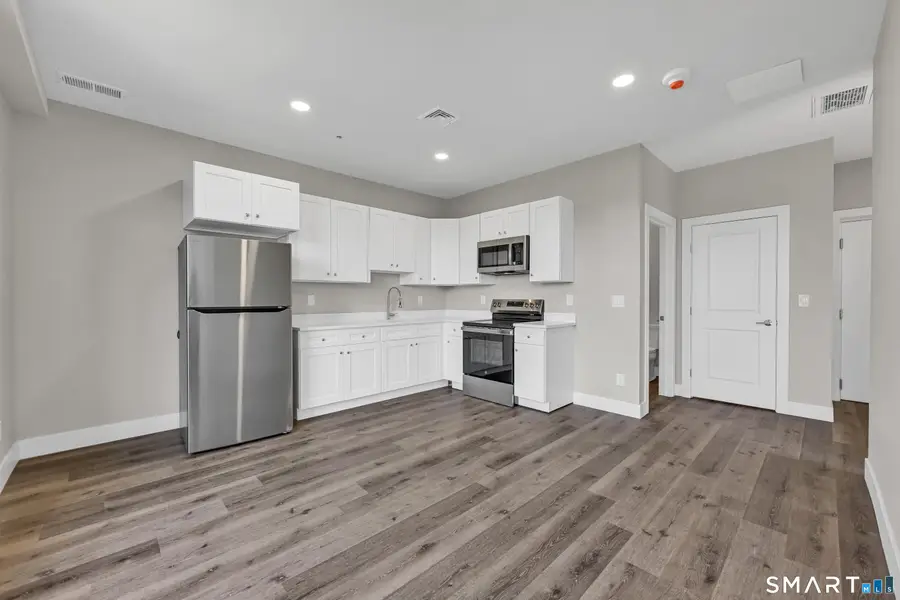 1 West Main Street #4I, Meriden, CT 06451 - #3