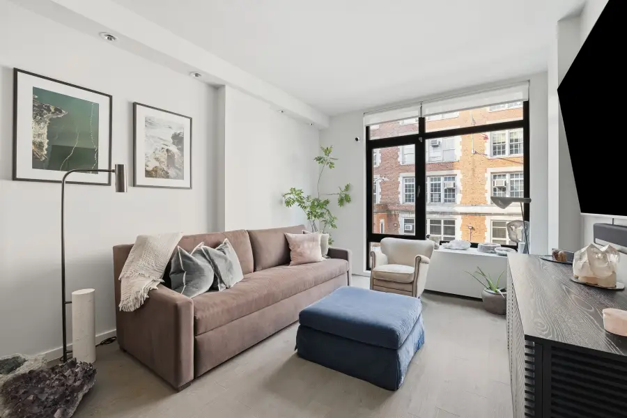 427 E 12th Street #3A, Manhattan, NY 10009 - #2