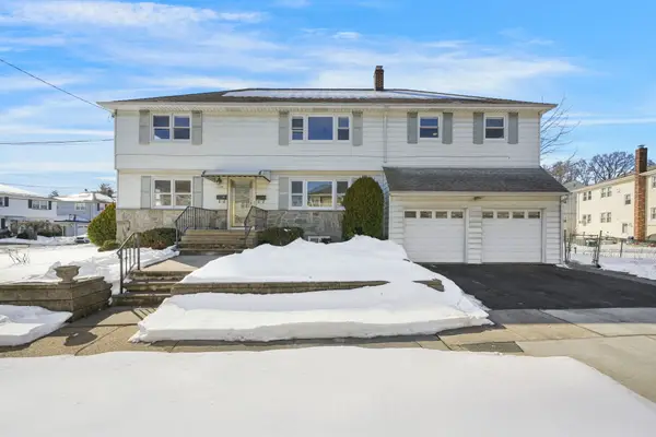 686 Gates Ter, Union Township, NJ 07083