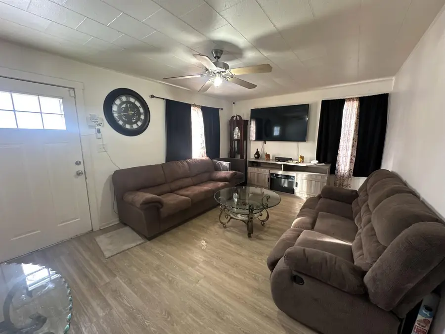 1818 Hale Avenue, Fort Wayne, IN 46802 - #3