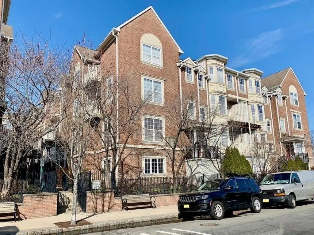 200 Dey St #258, Harrison, NJ 07029 - #1