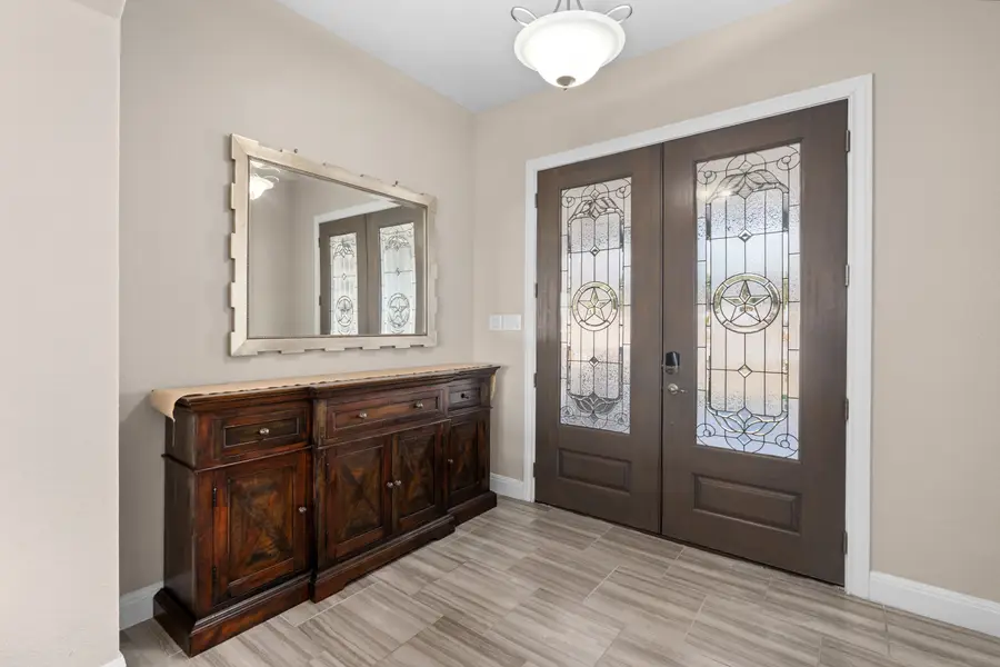 1651 Lake Ridge Boulevard, Canyon Lake, TX 78133 - Image #3