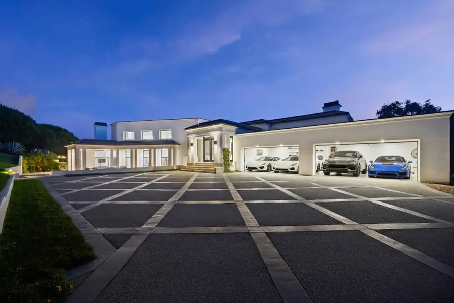 32597 Pacific Coast Highway, Malibu, CA 90265 - #3