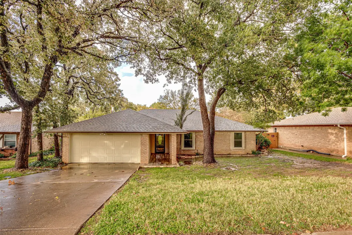 2302 Westpark Way Circle, Euless, TX 76040 - #1