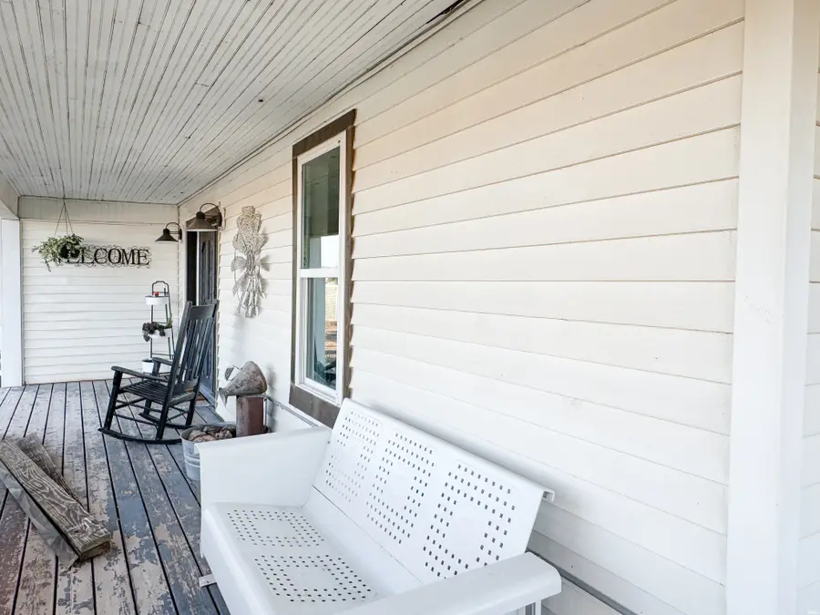 611 Badger St, Hope, NM 88250 - #3